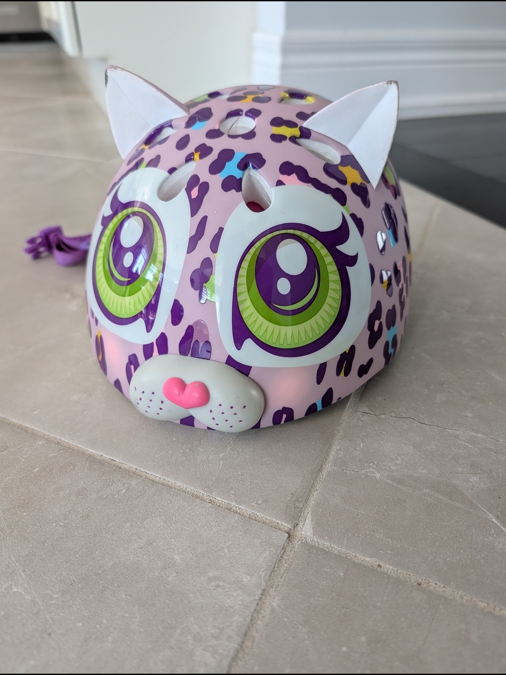 2/$35 Raskullz Color Cat Helmet – XS 3+